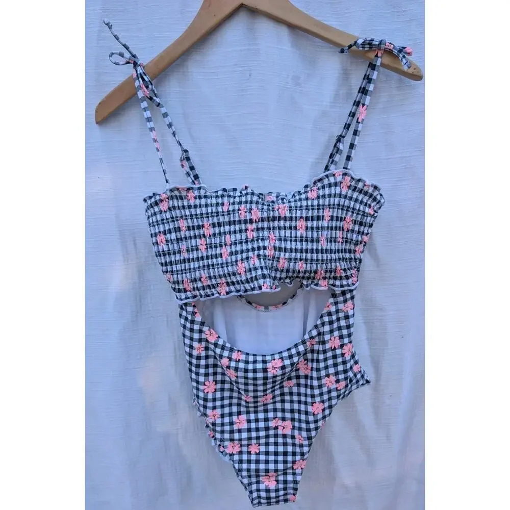 Decree Women's Plaid Check One Piece Swimsuit Sz L Floral Smocked Cut Out Ruffle